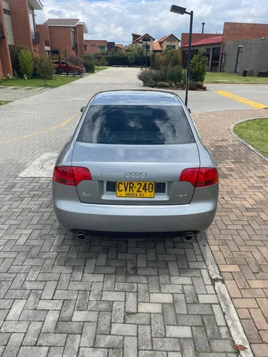 Audi A4 1.8 T Luxury
