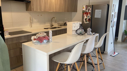 Townhouse (casa De 2 Pisos) En Venta, Excelente Precio Uf7.6
