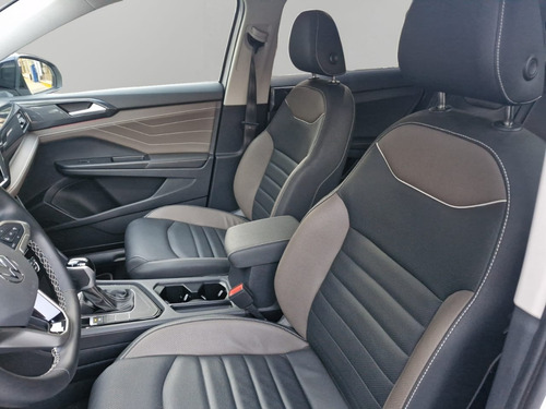 Volkswagen Taos 1.4 Tsi Highline At