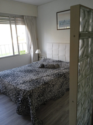 Imagen 11 de 16 de Monoambiente En Península, Punta Del Este Superficie 31 M2. U$s 95.000