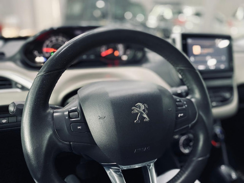 Peugeot 2008 1.6 16V FLEX ALLURE 4P AUTOMÁTICO