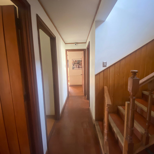 Casa En Arriendo 5 Dorm. Cercana A Colegios. Las Condes