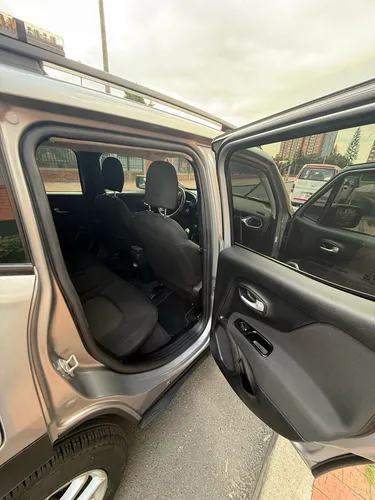 Jeep Renegade 1.8 Sport