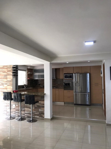 Imagen 9 de 13 de Ligia Guardia Vende Town House En Altos De Montealegre Tazajal