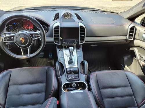 Porsche Cayenne 3.7 Gts At