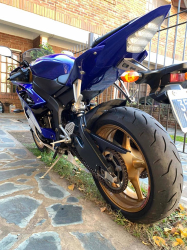 Yamaha Yzf R6