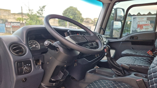 Ford Cargo Modelo 1519 No Chassi Ano 2013 Unico Dono Pene Ok