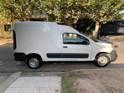 Imagen 7 de 15 de Fiat Fiorino 2018 1.4 Fire Evo Con Gnc