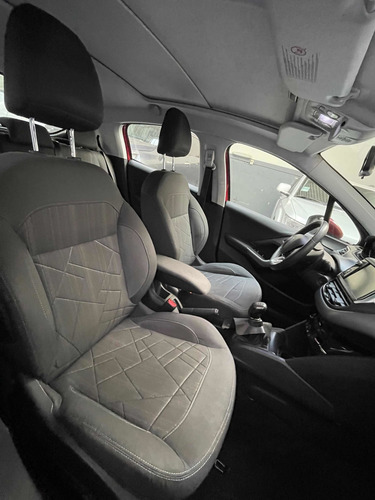 Peugeot 208 2013 1.6 Feline