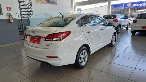 Imagem 4 de 11 de Hyundai Hb20s 1.6 Premium 16v Flex 4p Automático
