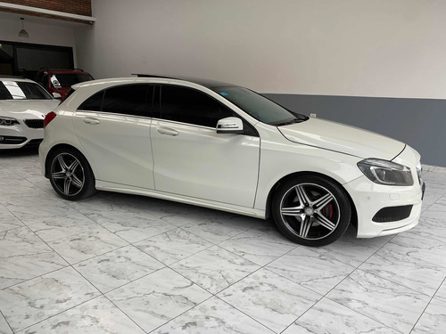 Imagen 15 de 25 de Mercedes-benz Clase A 2014 2.0 A 250 At Sport B.efficiency