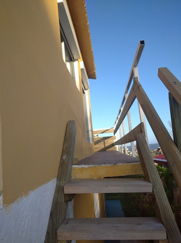 Imagen 20 de 25 de Casa Con Gran Vista Al Mar En La Paloma,(precio Marzo A Nov)