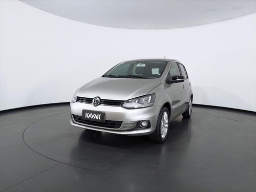 Imagem 1 de 15 de 150358 - Volkswagen Fox 2015 Com Garantia