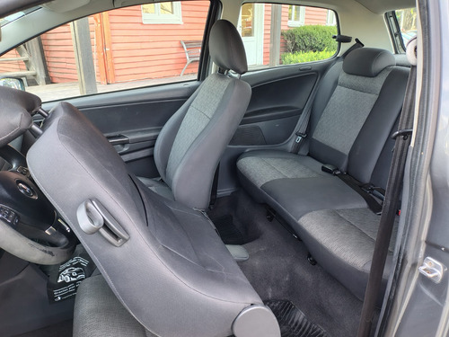 Volkswagen Fox 1.6 Comfortline Pack 3 p