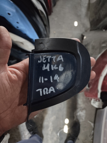 Tapon Facia Trasera Tirón Jetta Mk6 2011-2014 (Usado)
