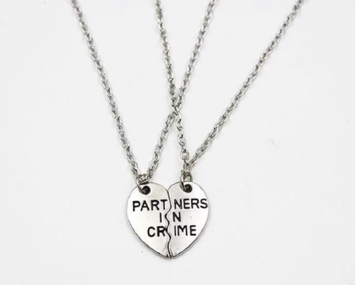 Imagen 2 de 2 de Collar Partners In Crime - Complice - 2 Unidades