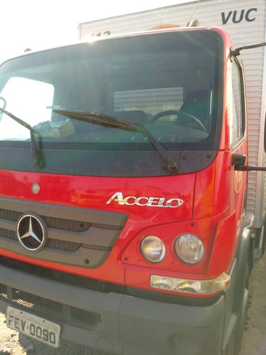 Mercedes Benz Accelo 1016
