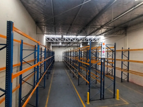 Bodega De 560 M² En Condominio En Quilicura
