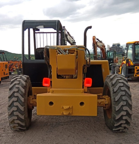 Manipulador Telescopico Caterpillar Th82