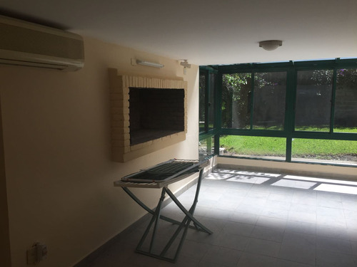 Casa En Venta De 3 Dormitorios En Costanera (ref: Iea-785)