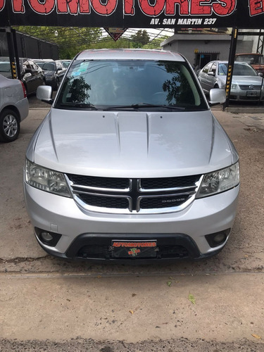 Imagen 3 de 12 de Dodge Journey Se 2.4