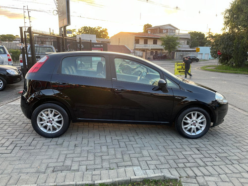 Fiat Punto 1.6 16v Essence Flex Dualogic 5p