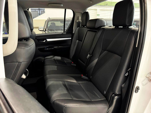 Toyota Hilux 2.8 D-4D TURBO CD SRV 4X4