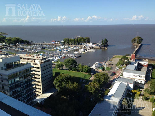 Departamento - Olivos-vias/rio 4 Ambientes - Unica Vista Al Rio - Puerto De Olivos Oportunidad