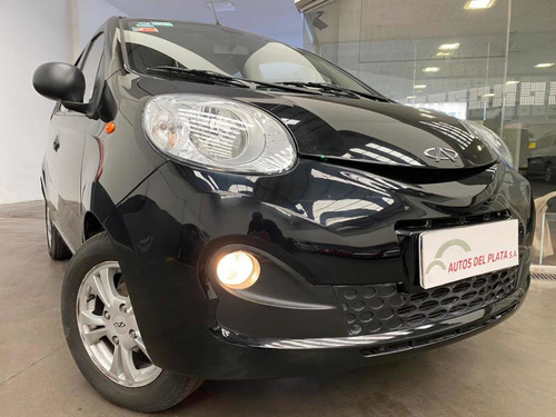 Imagen 3 de 11 de Chery Chery Qq 2018 1.0 Confort Security