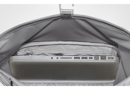 Mochila High Coast Foldsack F23222, resistente al agua, 24 litros, color gris tiburón