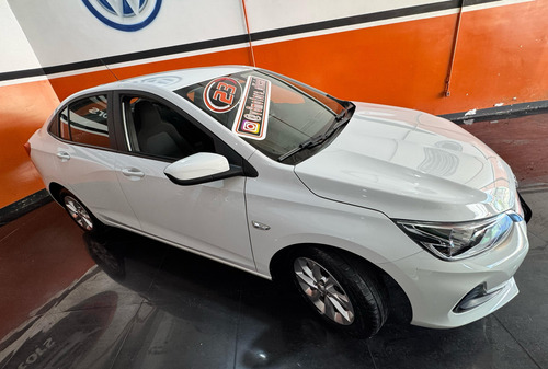 Chevrolet Onix plus 1.0 Lt 4p