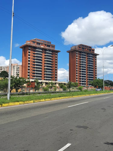 Imagen 17 de 18 de Pedro Castro Inmobiliaria Vende Apartamento En Conjunto Residencial Leofling Plaza Puerto Ordaz #@pedro_castroj #somosinmobiliaria #compra #venta