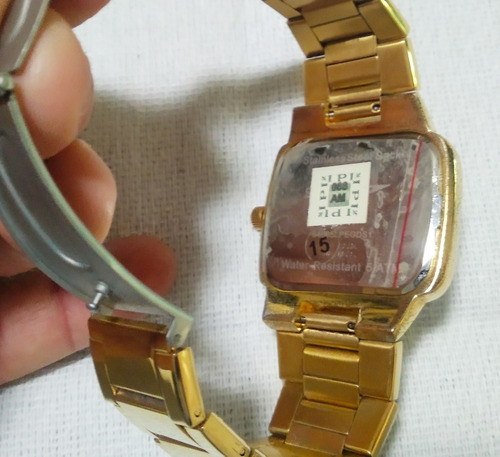 Relógio Speedo Dourado Lindo Grande Pouco Uso Veja Fotos