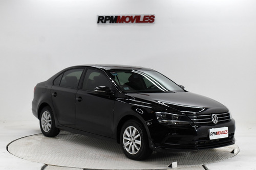 Imagen 10 de 14 de Volkswagen Vento 2.0 Advance Summer Pack Mt 2016 Rpm Moviles