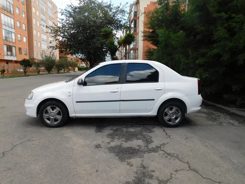 Renault Logan 1.6 Expression