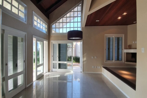 Imagem 28 de 30 de Casa À Venda Em Xangri-lá - Ca01332 - 69334885