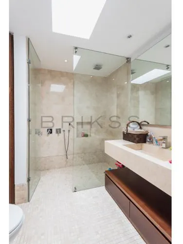 Apartamento En Arriendo En Los Rosales. Cod A1602