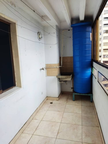 Imagen 14 de 15 de Apartamento En Venta Catia Recta Magallanes De Catia