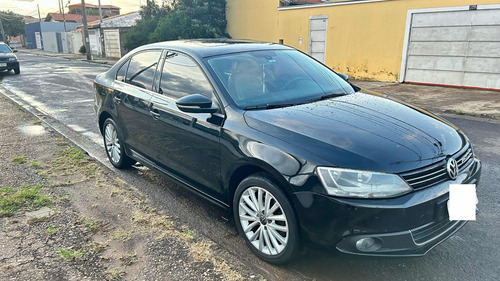 Volkswagen Jetta 2.0 Tsi Highline 4p