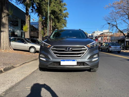 Imagen 3 de 25 de Hyundai Tucson 2.0 De 155cv 2017 Aut 2a Mano Serv Of 47000km