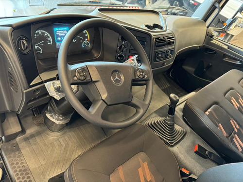 Caminhão Mercedes Benz Atego 1719 4x2 2025 Sem Implementos