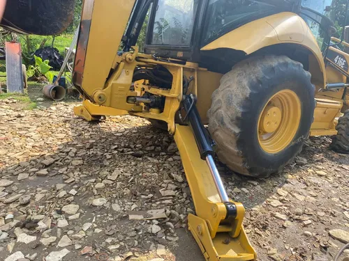 Retroexcavadora Caterpillar 416e Mod 2015