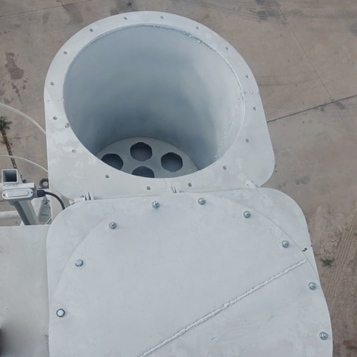 Imagen 6 de 13 de Silo Móvil Para Cemento Granel Silo Horizontal 30 Toneladas