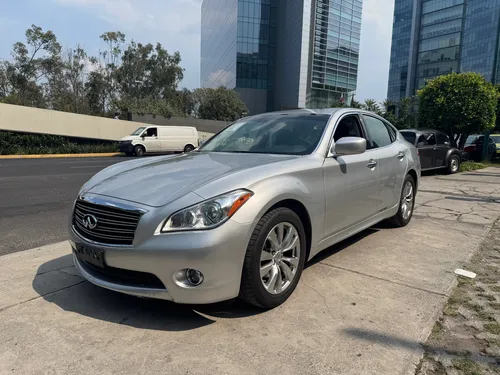 Infiniti M37 Premium