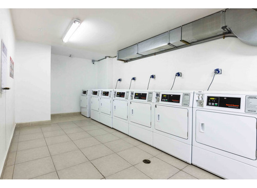 Arriendo Metro Santa Lucia / Carmen / Marin