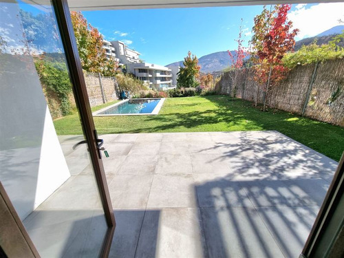 Imagen 2 de 20 de Casa En Venta En Lo Barnechea