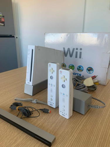 Consola Wii + 1 Control Y Juegos