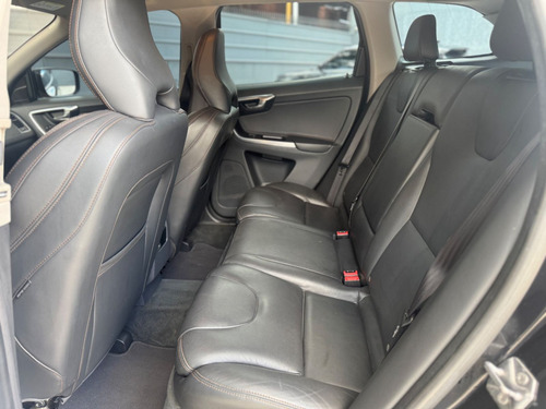Volvo XC60 60 2.0 T5 5p