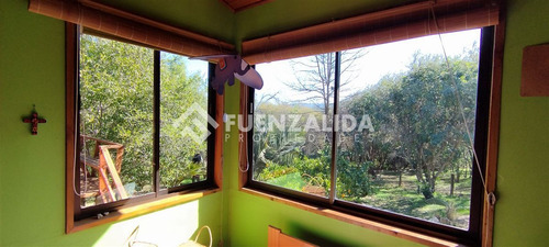 Parcela De 5.252 Mt2 Con Cabaña Urbanizada De 61mt2