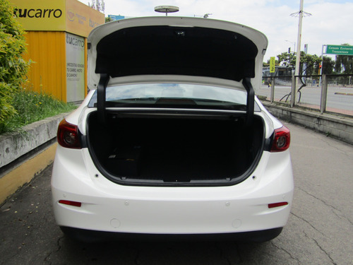 Mazda 3 2.0 Touring